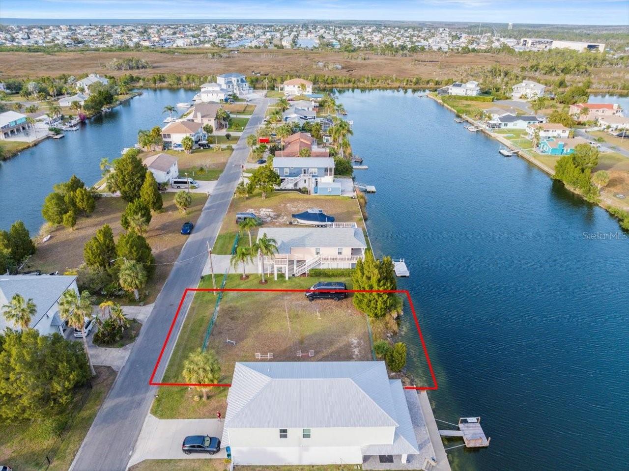 HERNANDO BEACH - Land