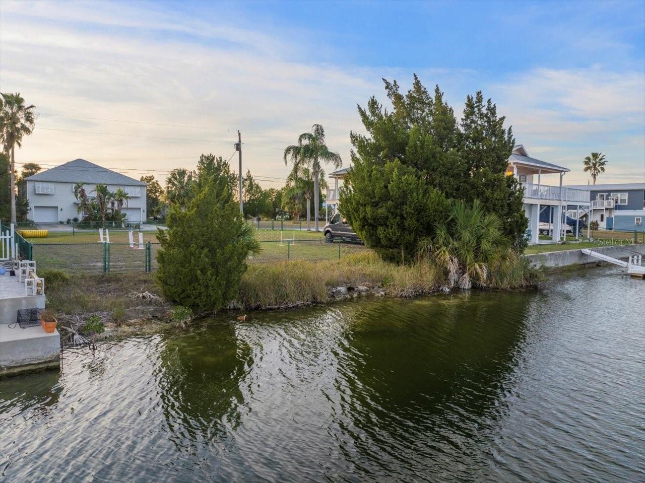 HERNANDO BEACH - Land