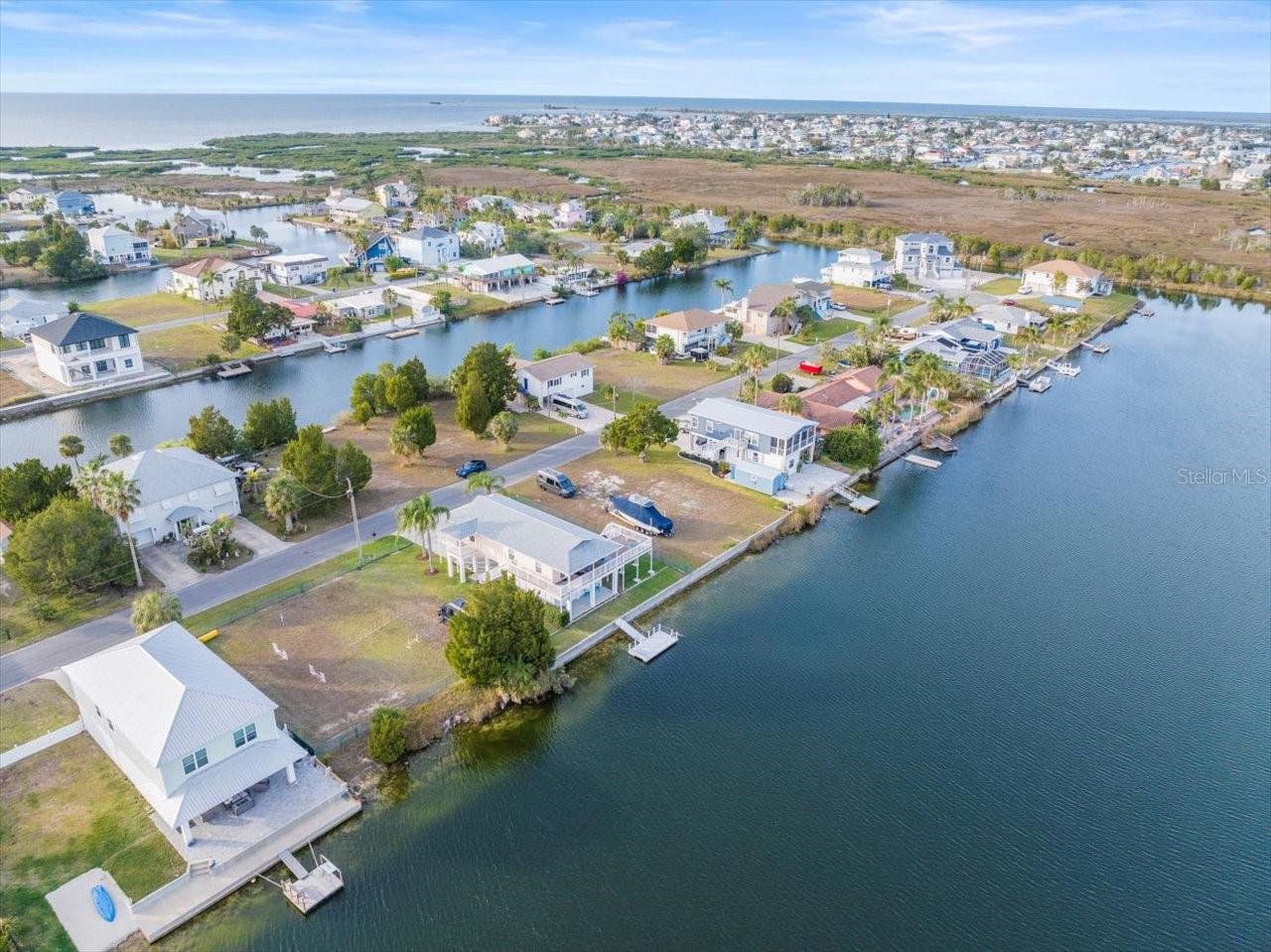 HERNANDO BEACH - Land
