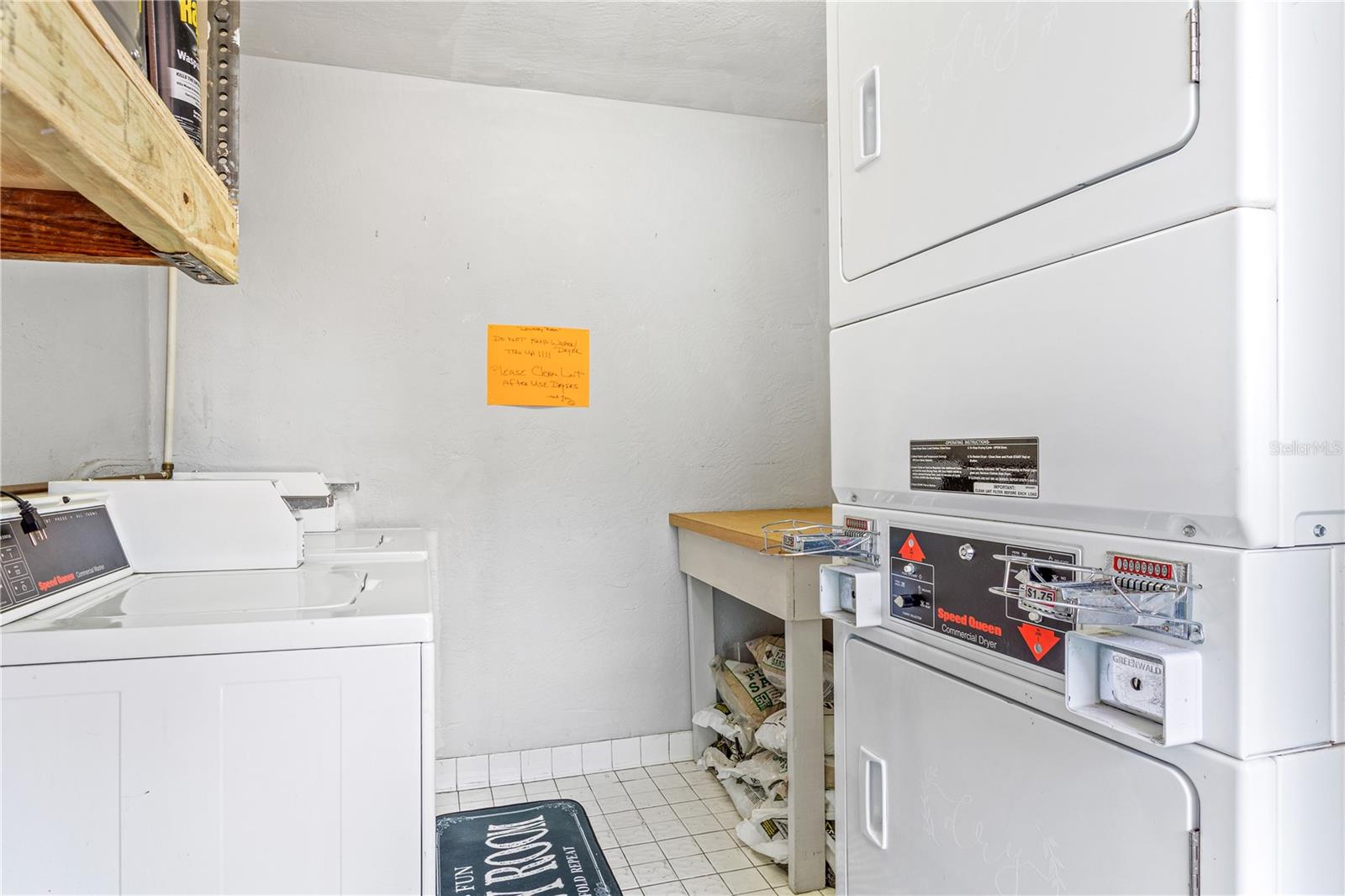 EAGLE MANOR - Residential Income