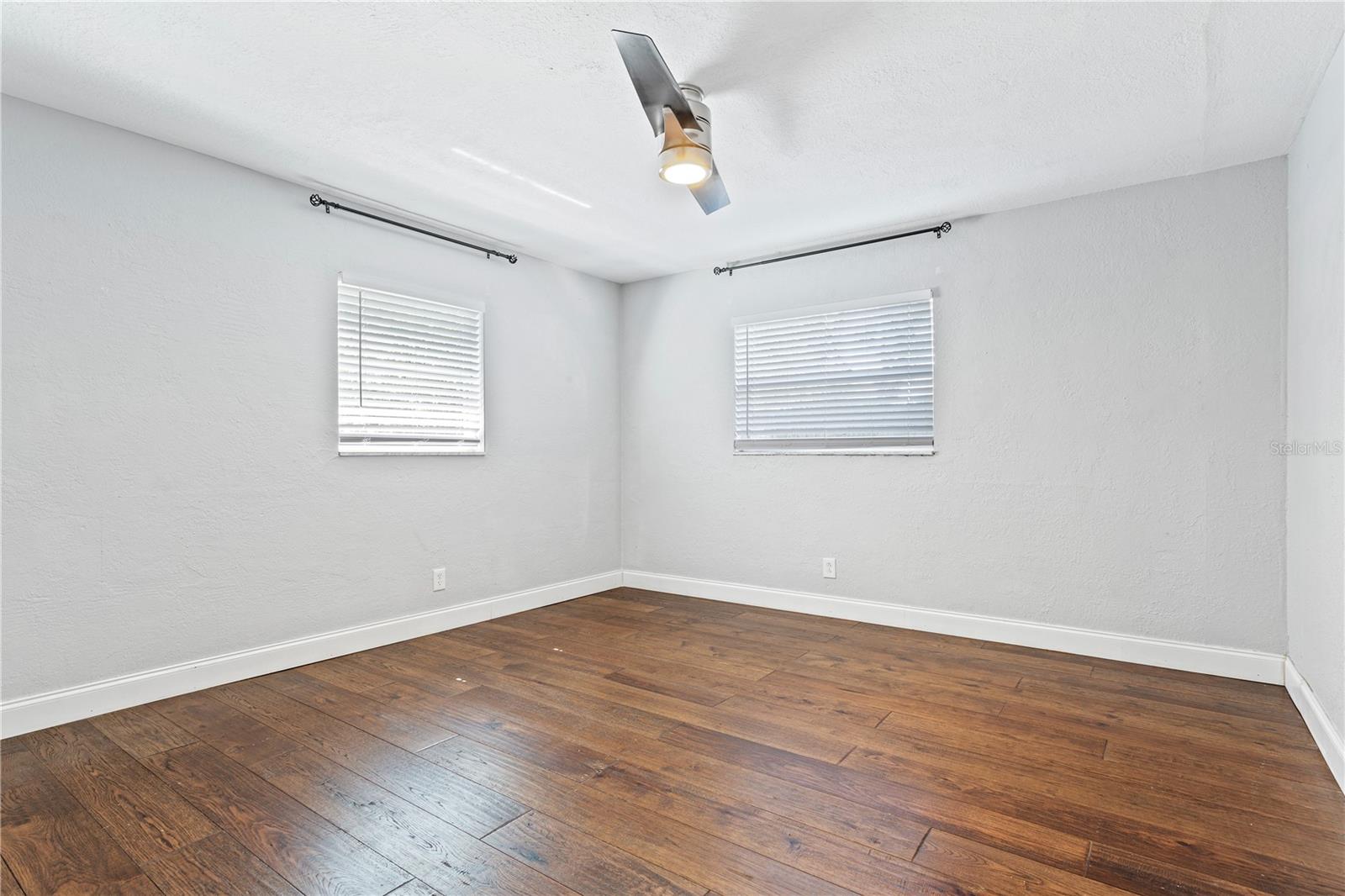 EAGLE MANOR - Residential Income