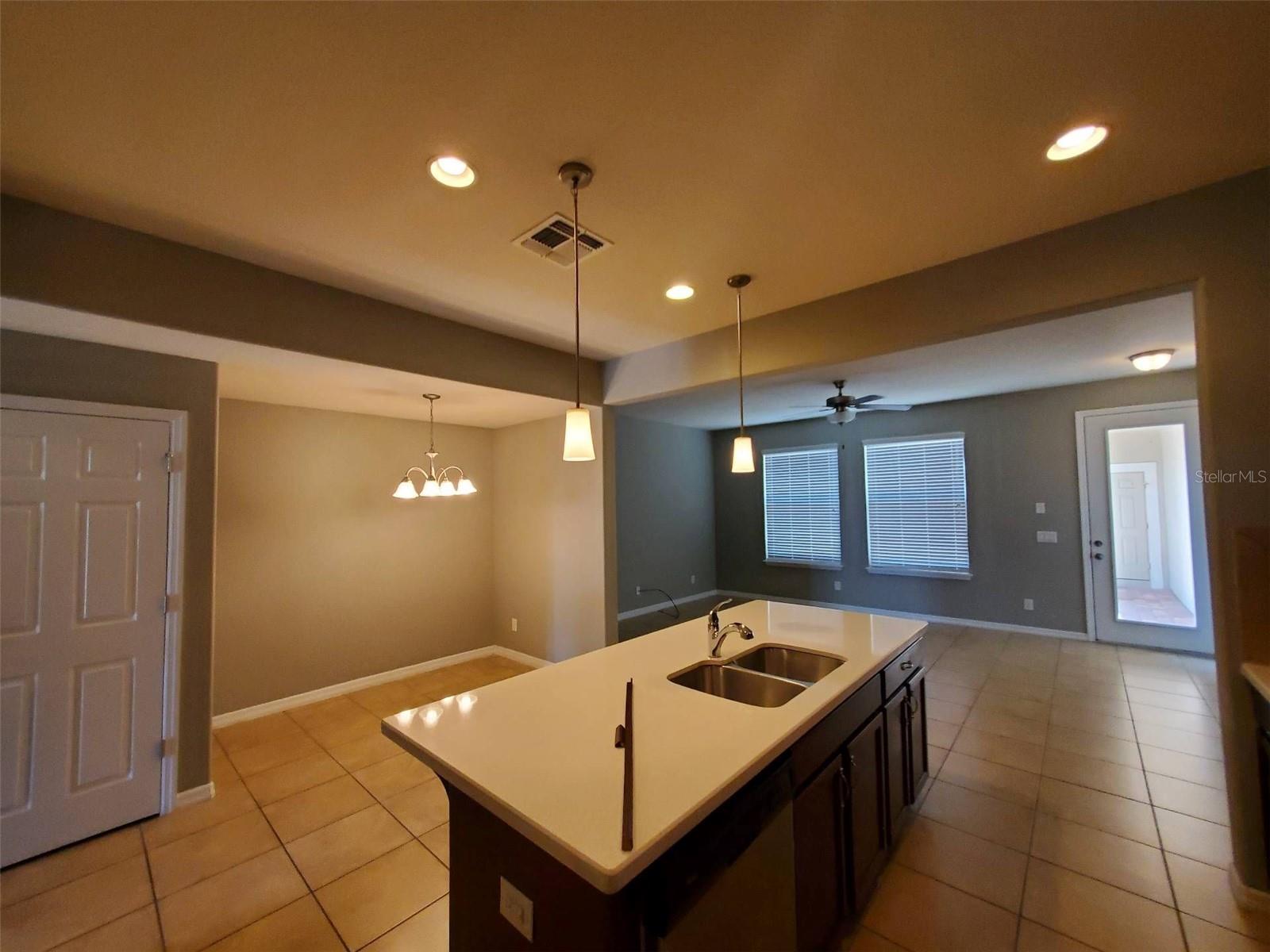 WINDERMERE TRLS PRCL 3 - Residential Lease