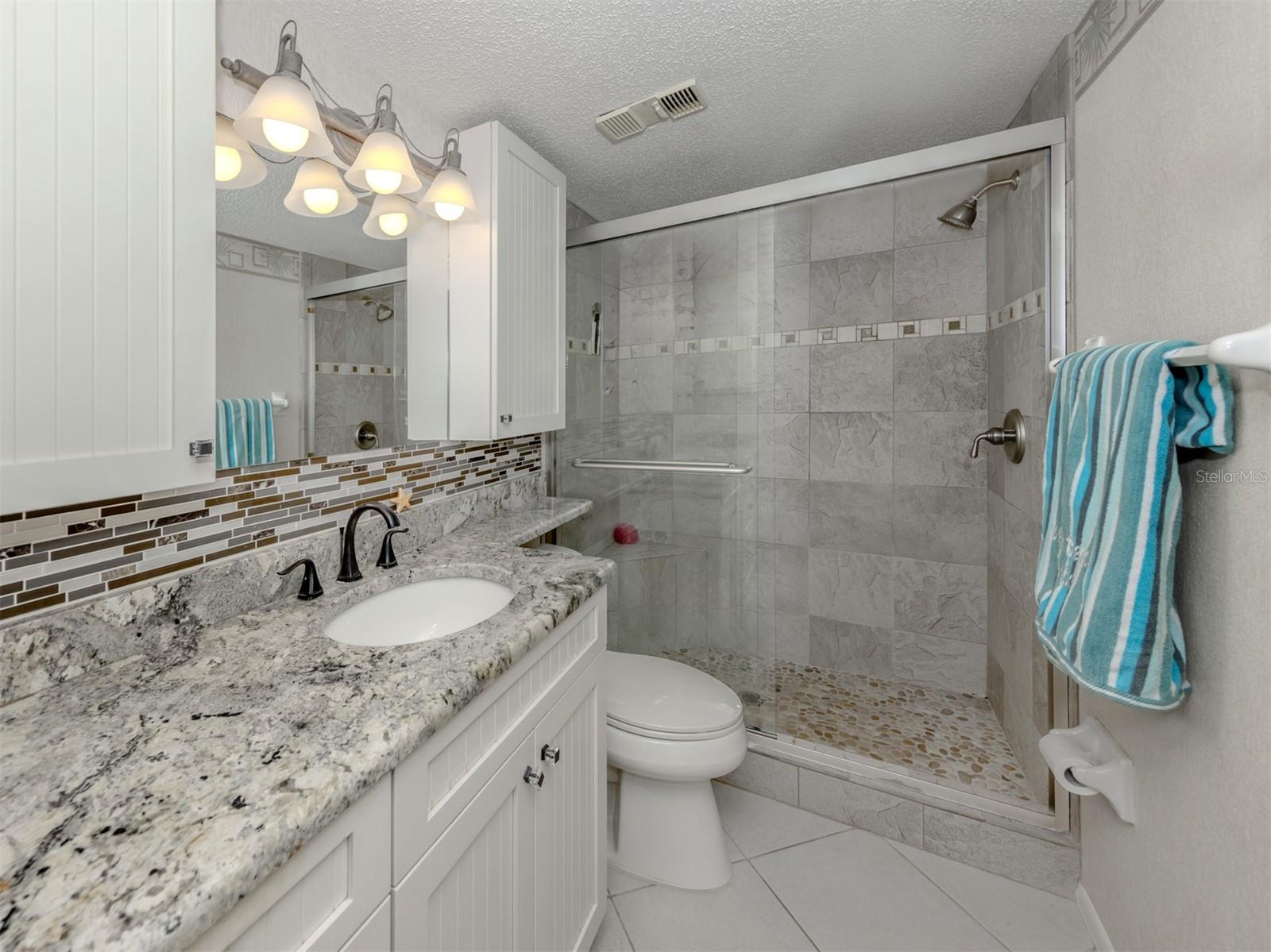 BAHIA VISTA GULF - Residential