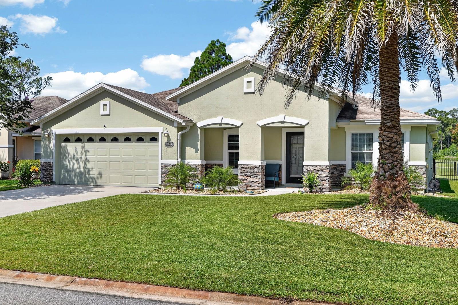 CYPRESS LAKES - Residential