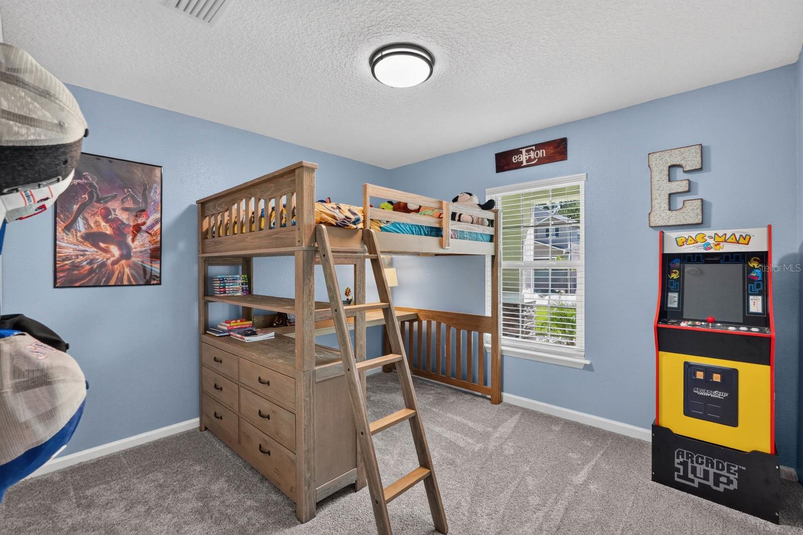 CYPRESS LAKES - Residential