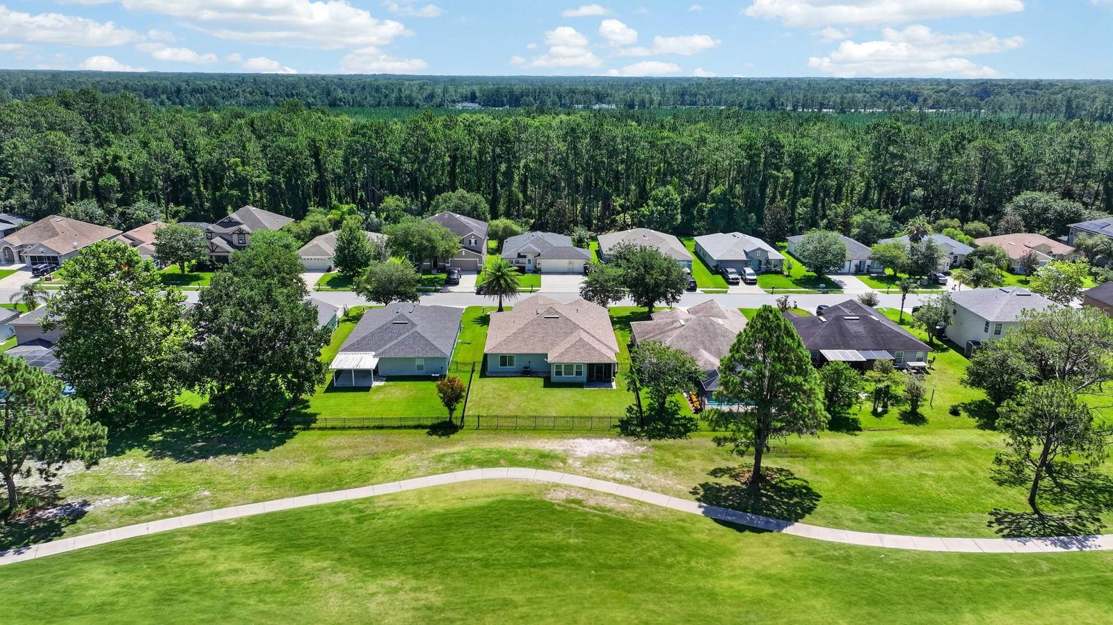 CYPRESS LAKES - Residential
