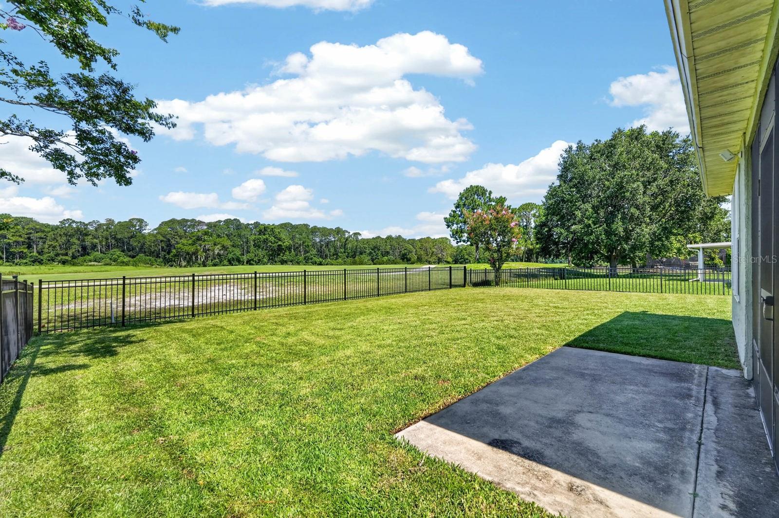 CYPRESS LAKES - Residential