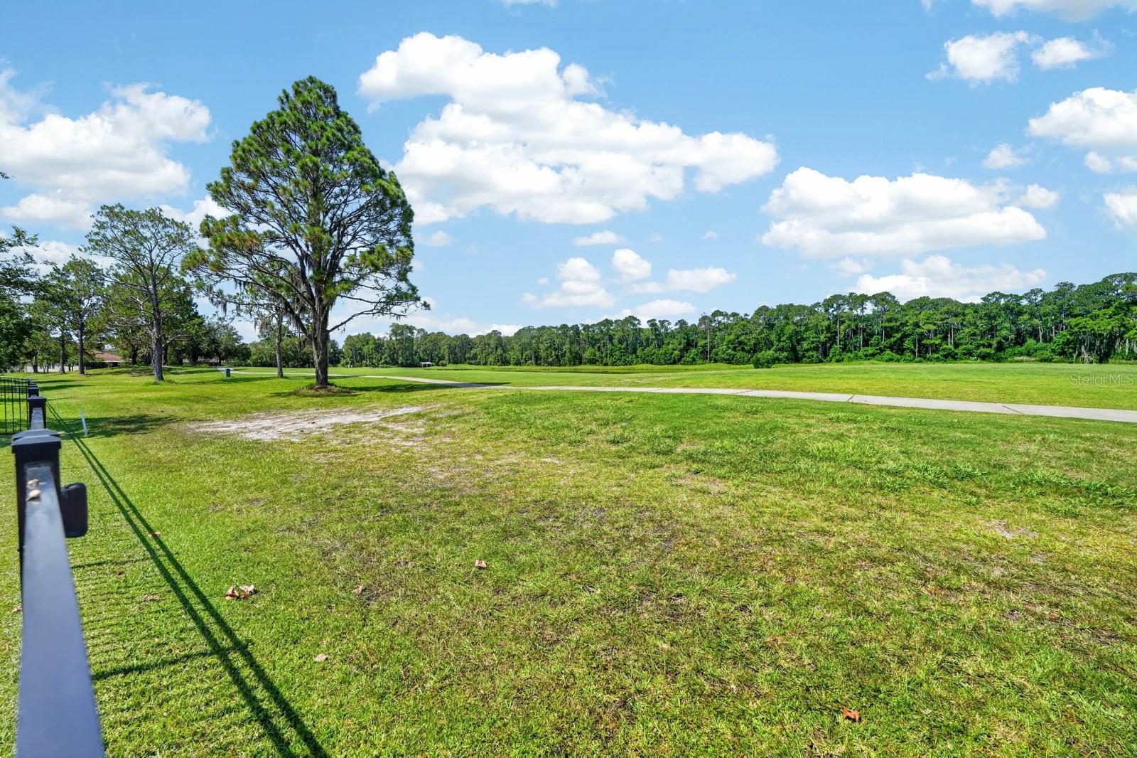 CYPRESS LAKES - Residential