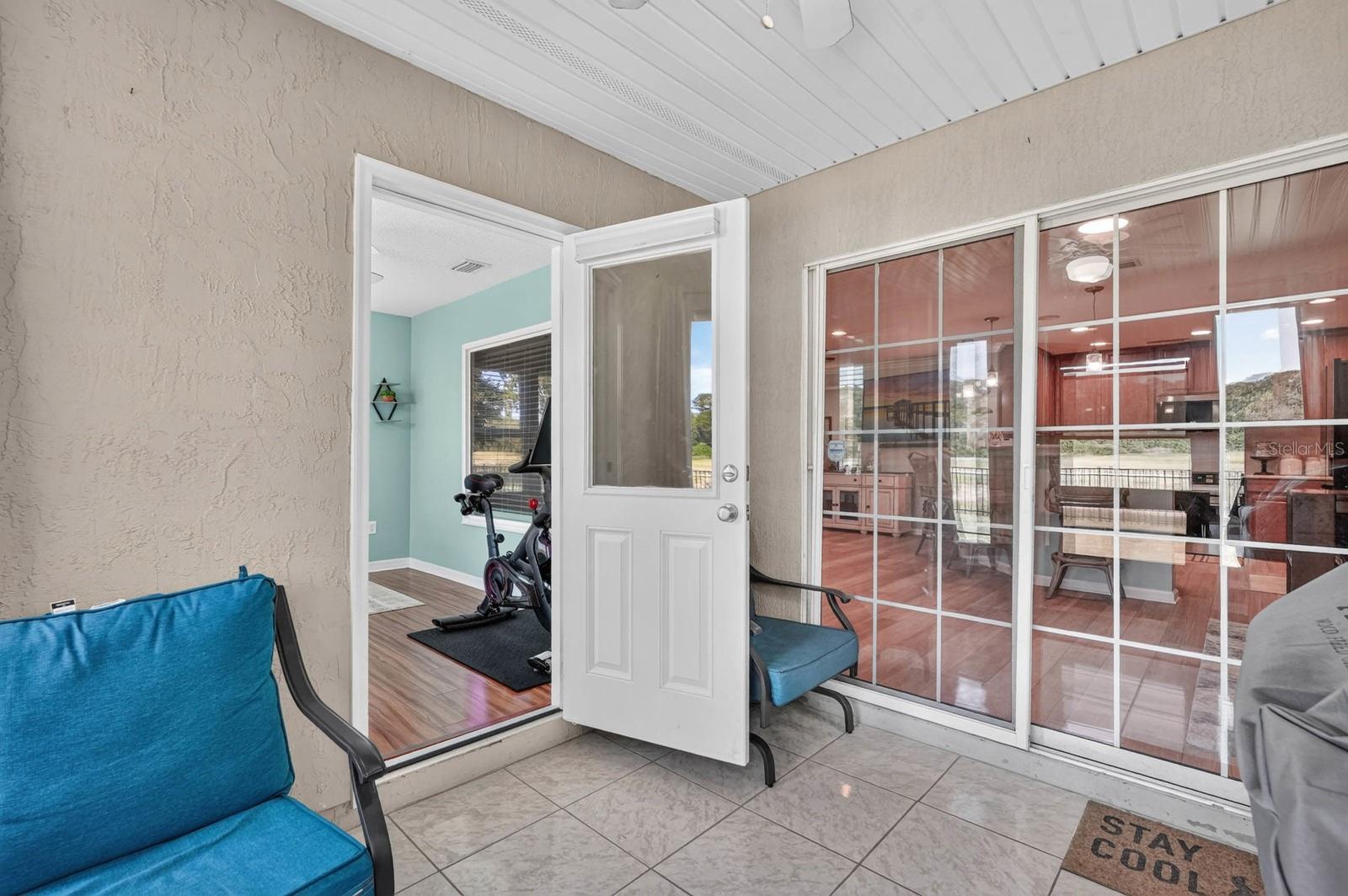 CYPRESS LAKES - Residential