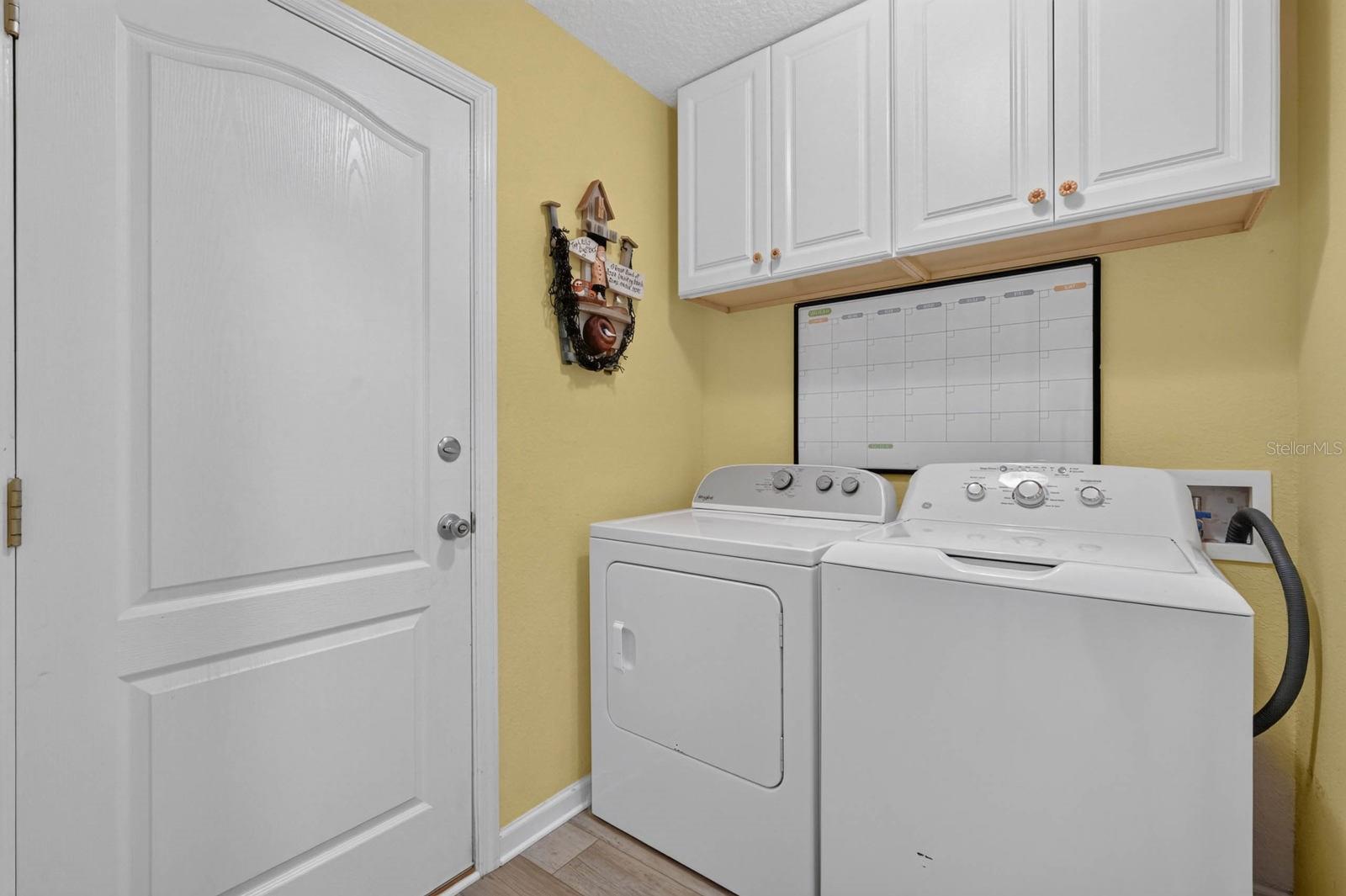 CYPRESS LAKES - Residential