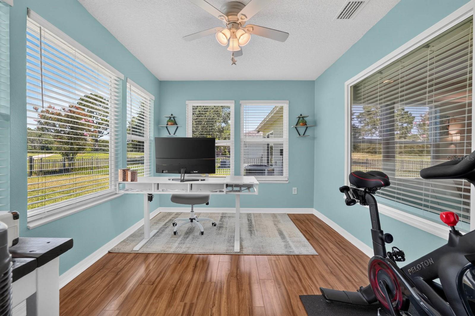 CYPRESS LAKES - Residential