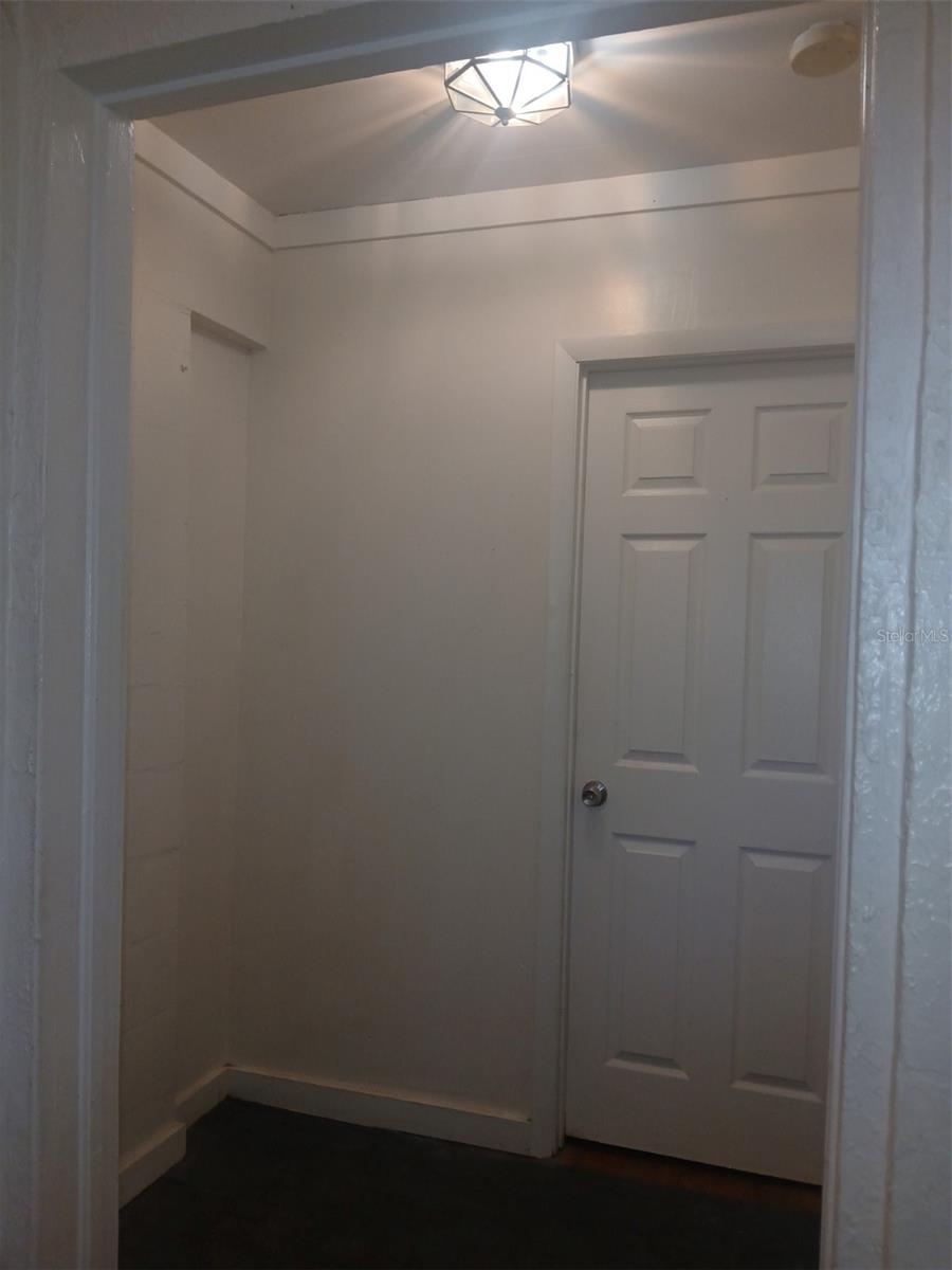 GORSUCH & HUTCHINSON - Residential Lease