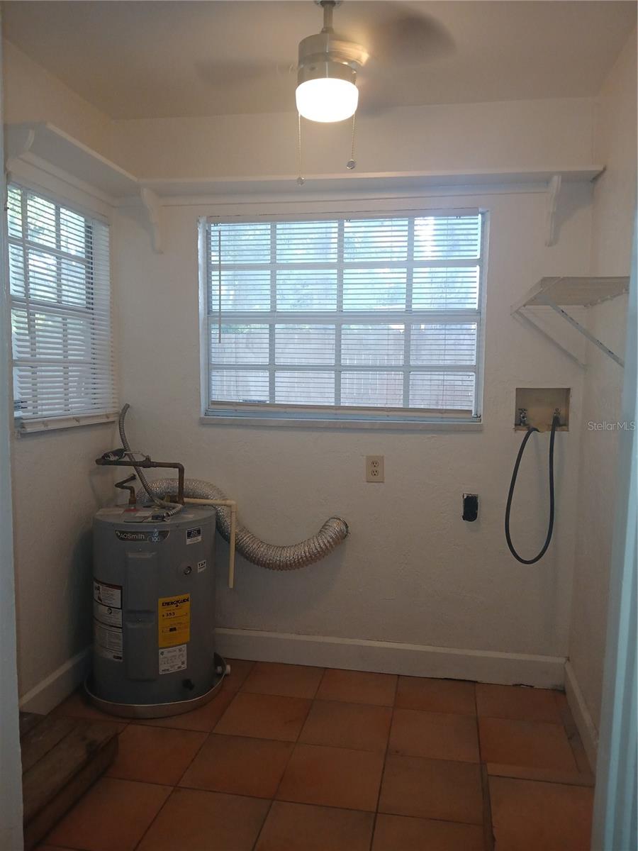 GORSUCH & HUTCHINSON - Residential Lease