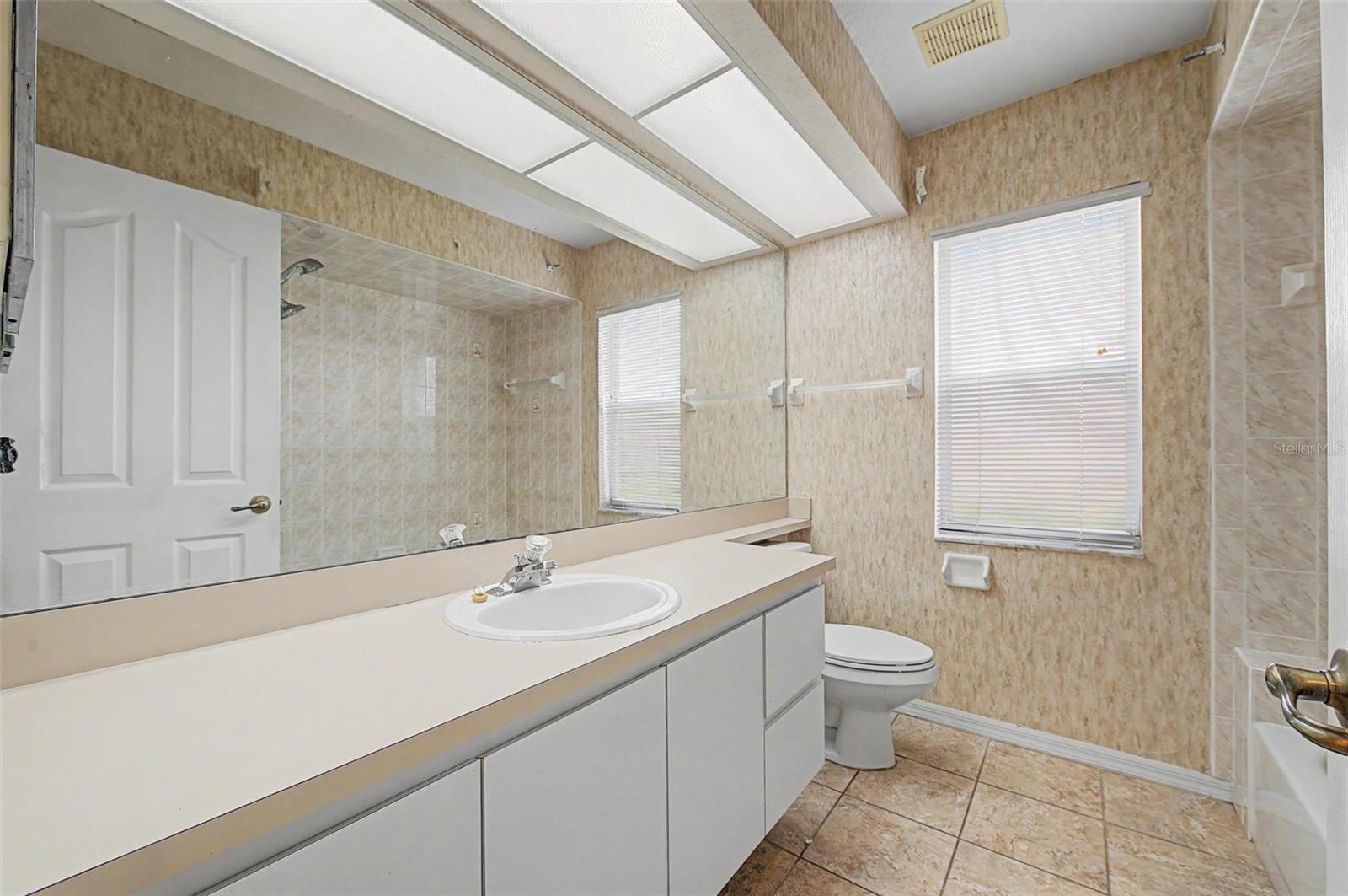 SILVERTHORN PH 1 - Residential