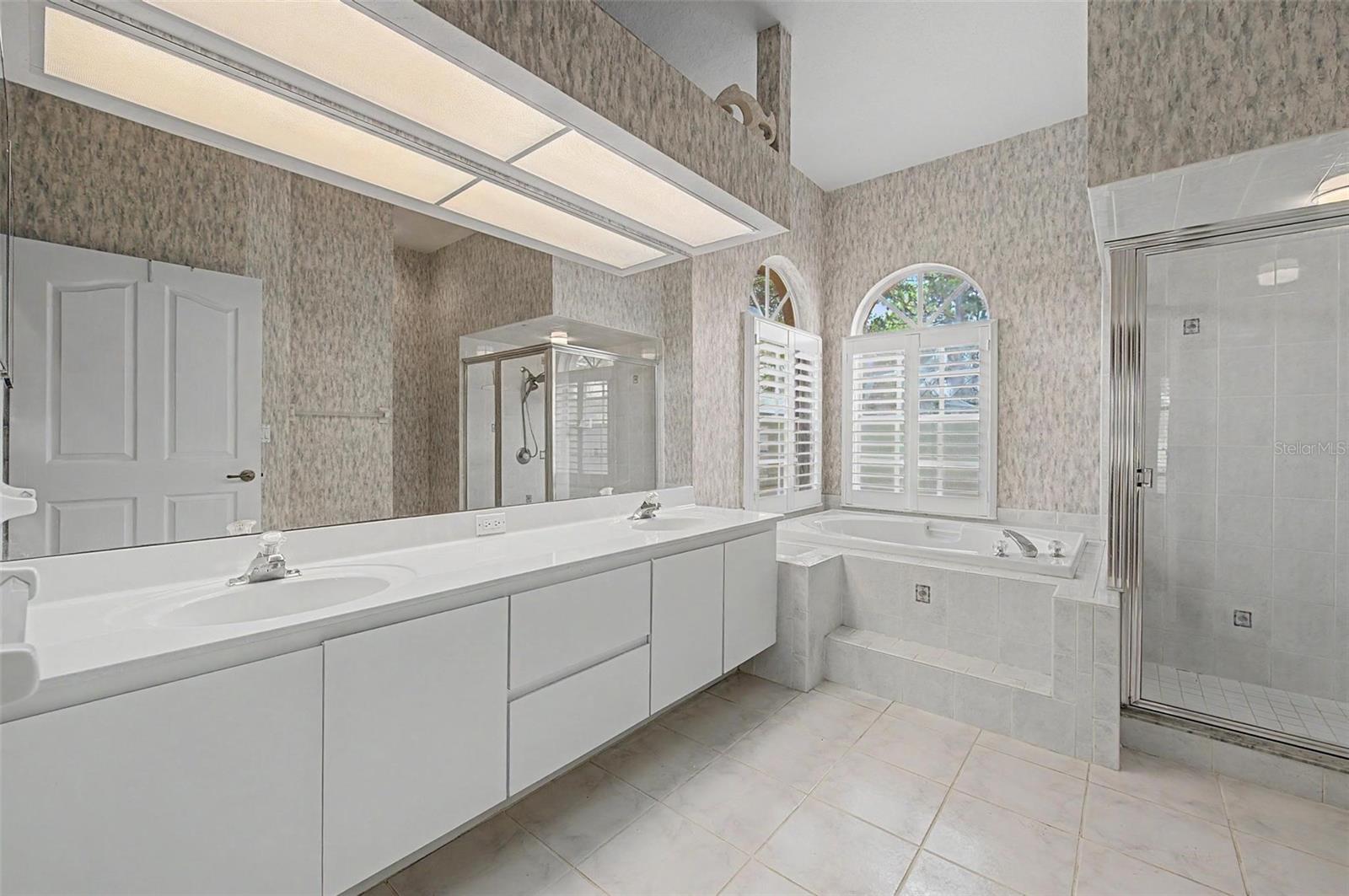 SILVERTHORN PH 1 - Residential