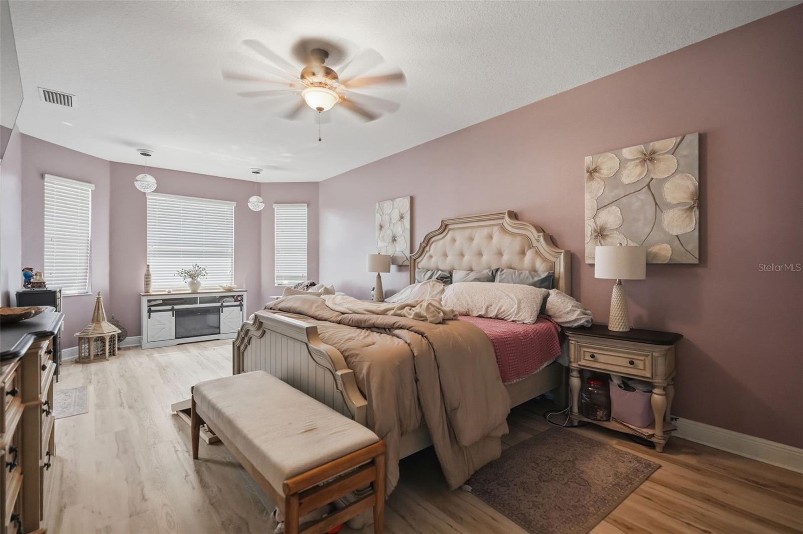 CROWN POINTE - Residential
