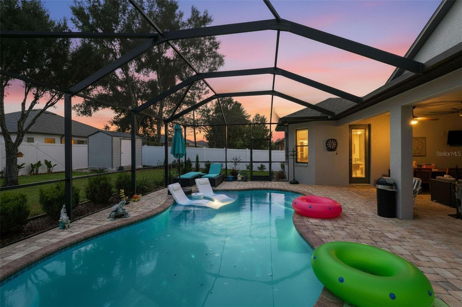 CROWN POINTE - Residential
