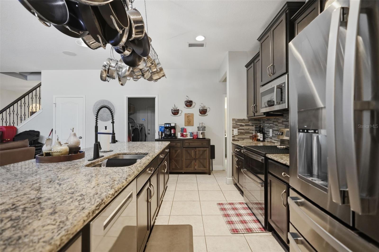 CROWN POINTE - Residential