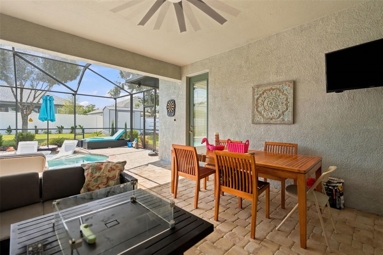 CROWN POINTE - Residential