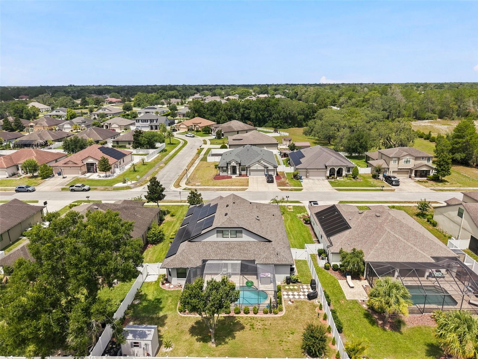 CROWN POINTE - Residential