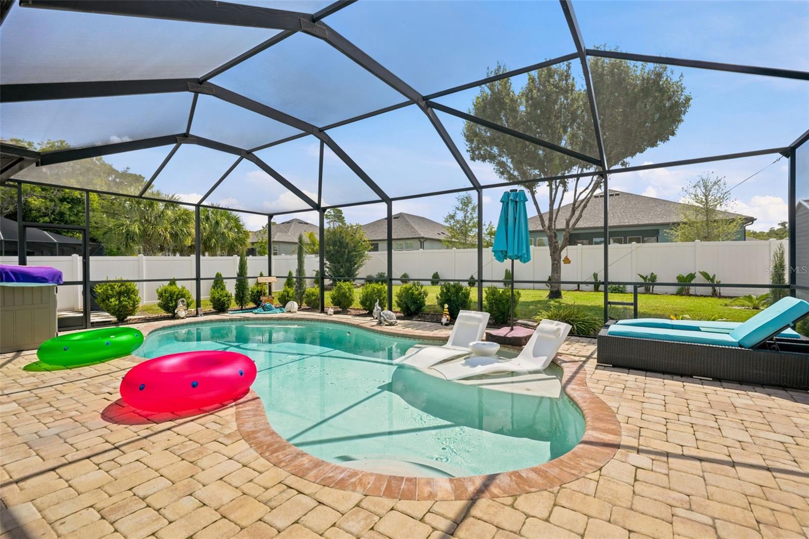 CROWN POINTE - Residential