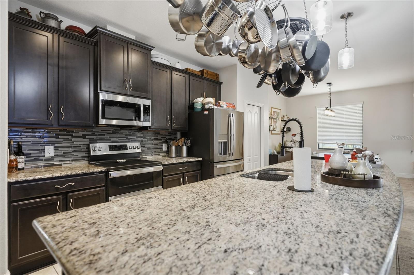 CROWN POINTE - Residential