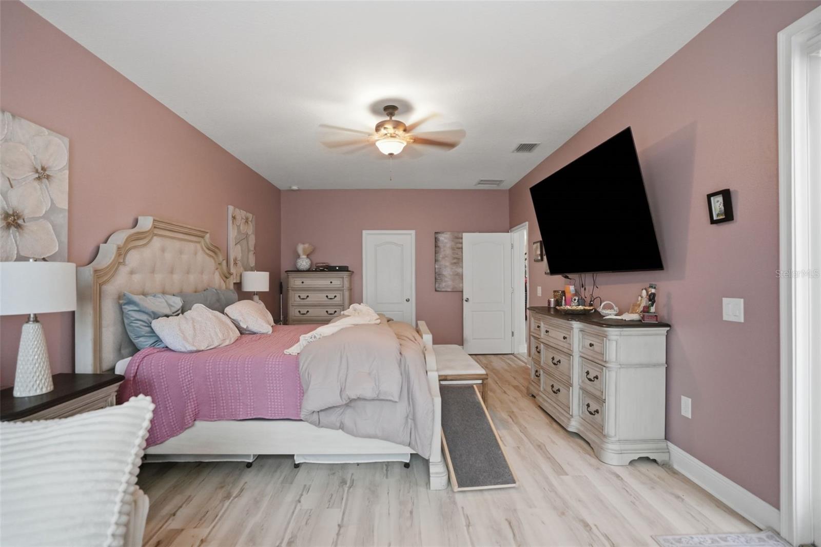 CROWN POINTE - Residential