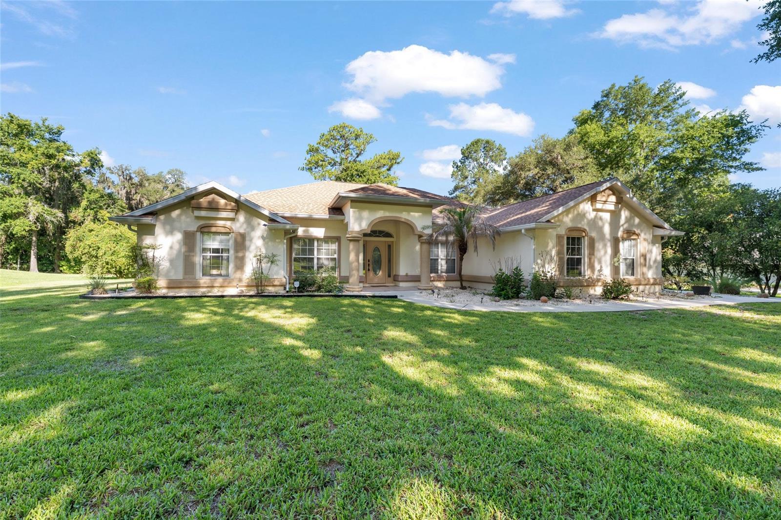 GOLDEN HILLS TURF AND COUNTRY CLUB - Residential