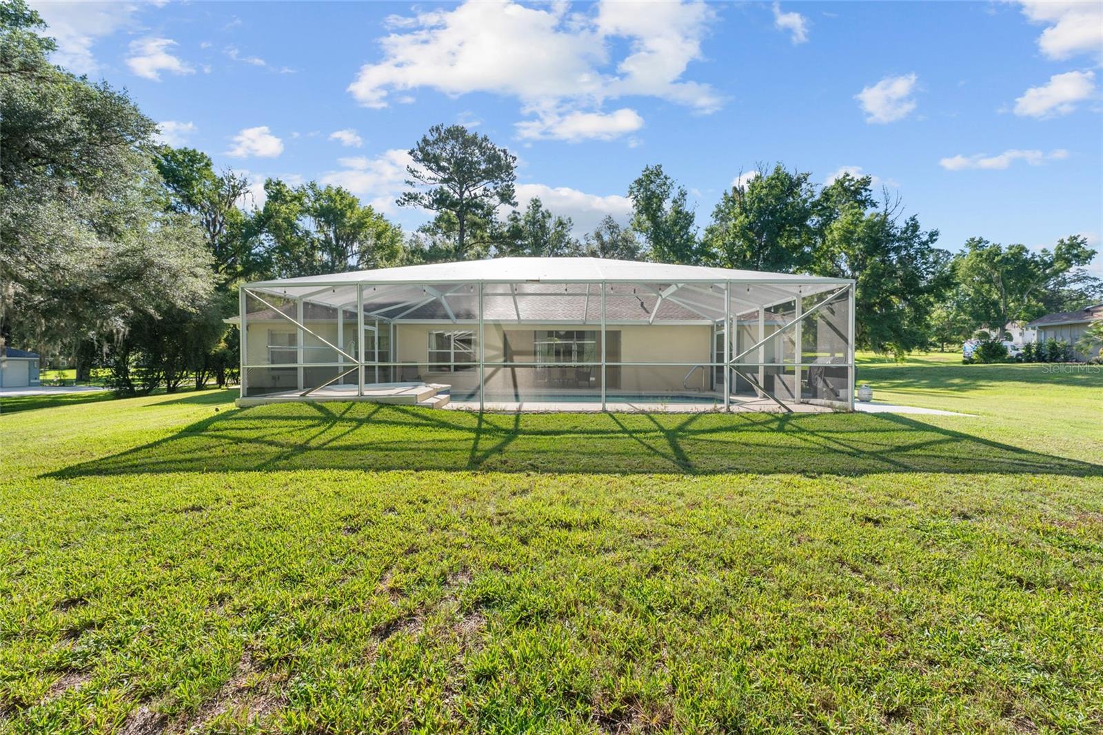 GOLDEN HILLS TURF AND COUNTRY CLUB - Residential