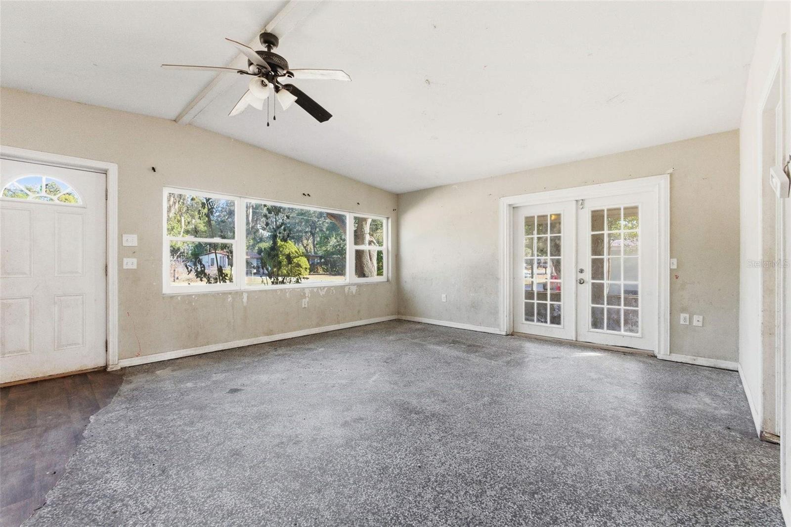 CAMELLIA PARK - Residential