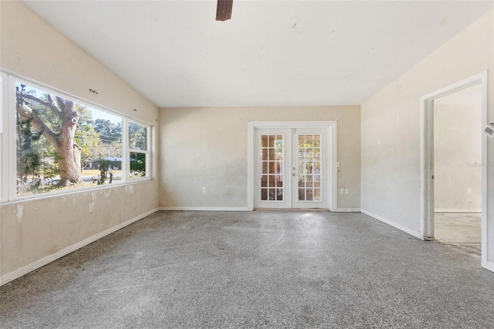 CAMELLIA PARK - Residential