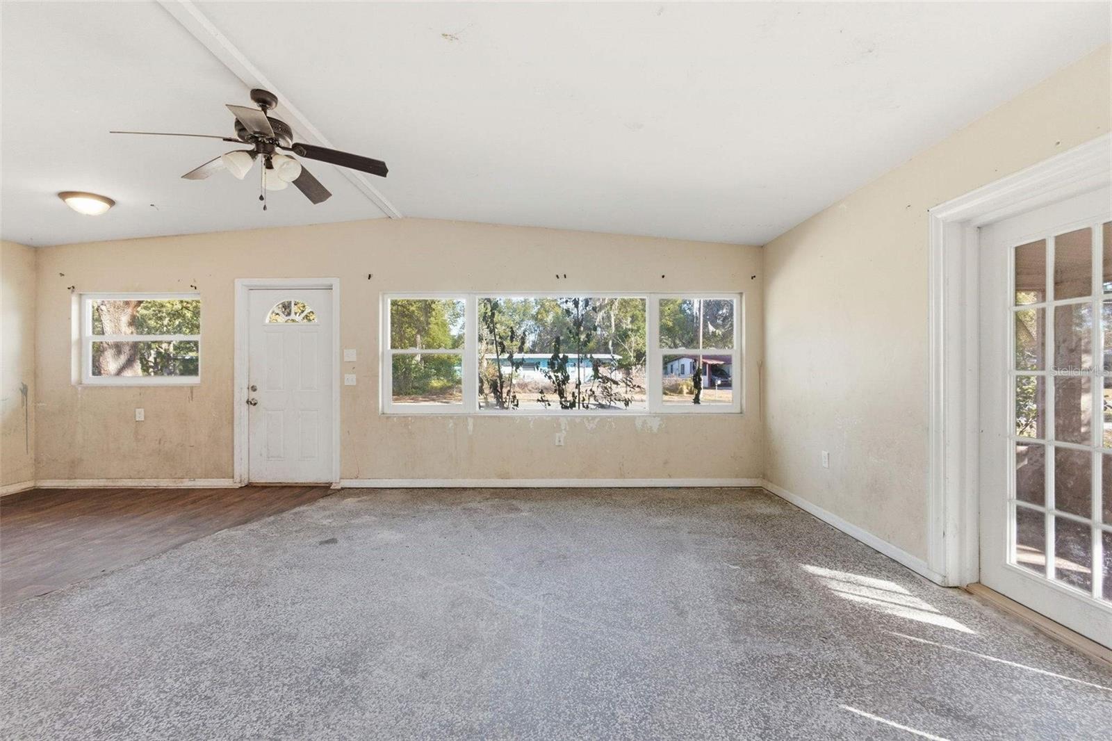 CAMELLIA PARK - Residential