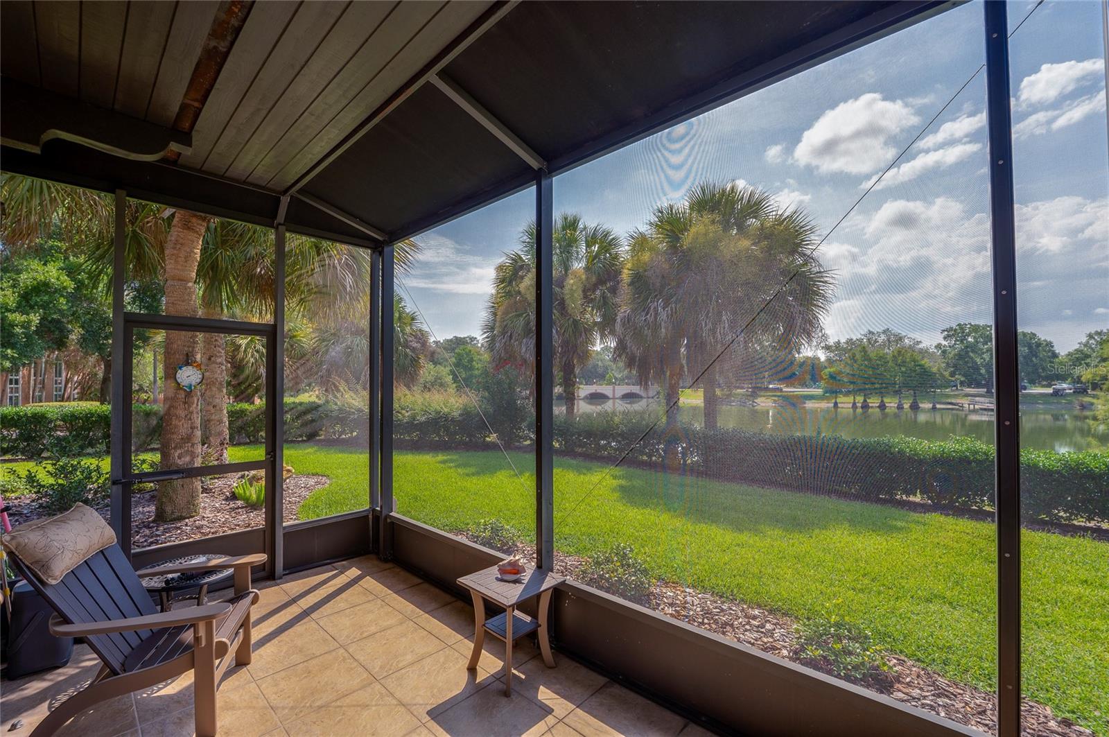 LADY LAKE VISTA LAGO VILLAS CONDO UNIT 12 - Residential