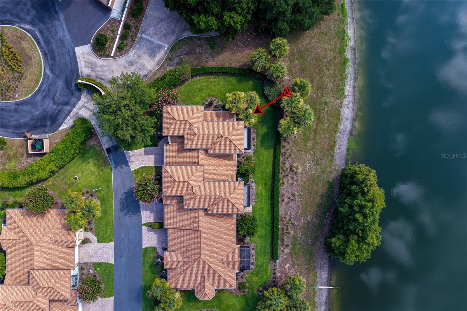 LADY LAKE VISTA LAGO VILLAS CONDO UNIT 12 - Residential