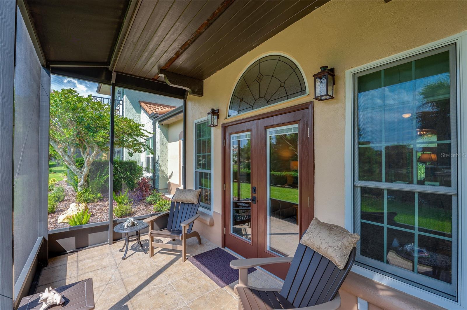 LADY LAKE VISTA LAGO VILLAS CONDO UNIT 12 - Residential