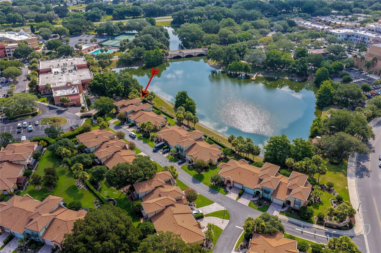 LADY LAKE VISTA LAGO VILLAS CONDO UNIT 12 - Residential