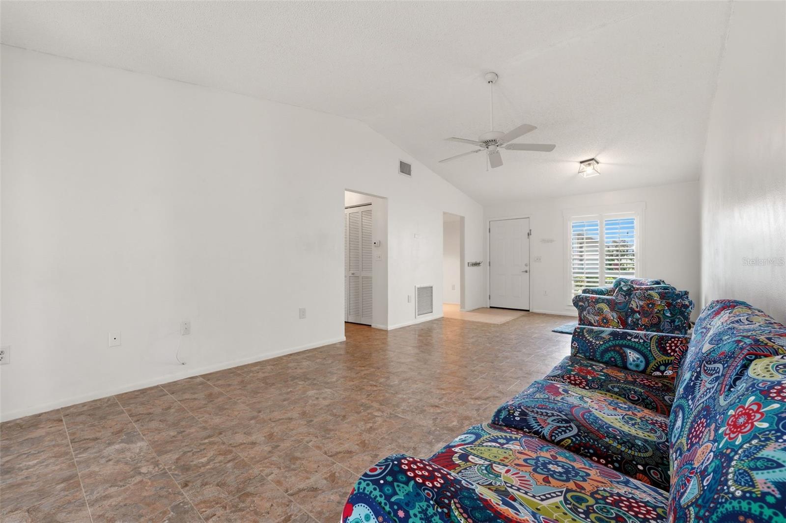 MEADOWCROFT SOUTH - Residential