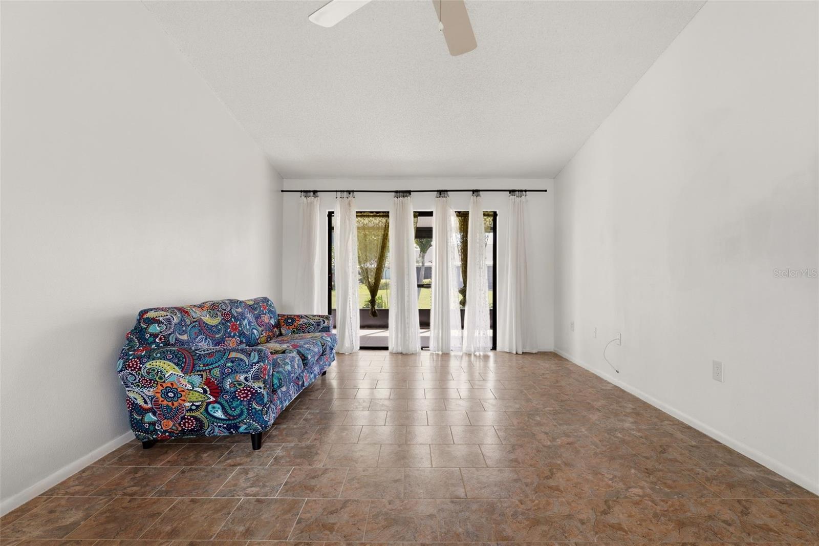 MEADOWCROFT SOUTH - Residential