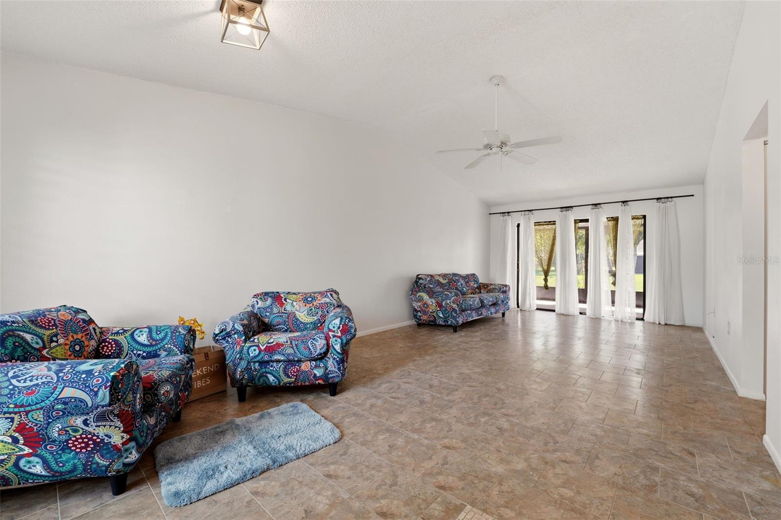 MEADOWCROFT SOUTH - Residential