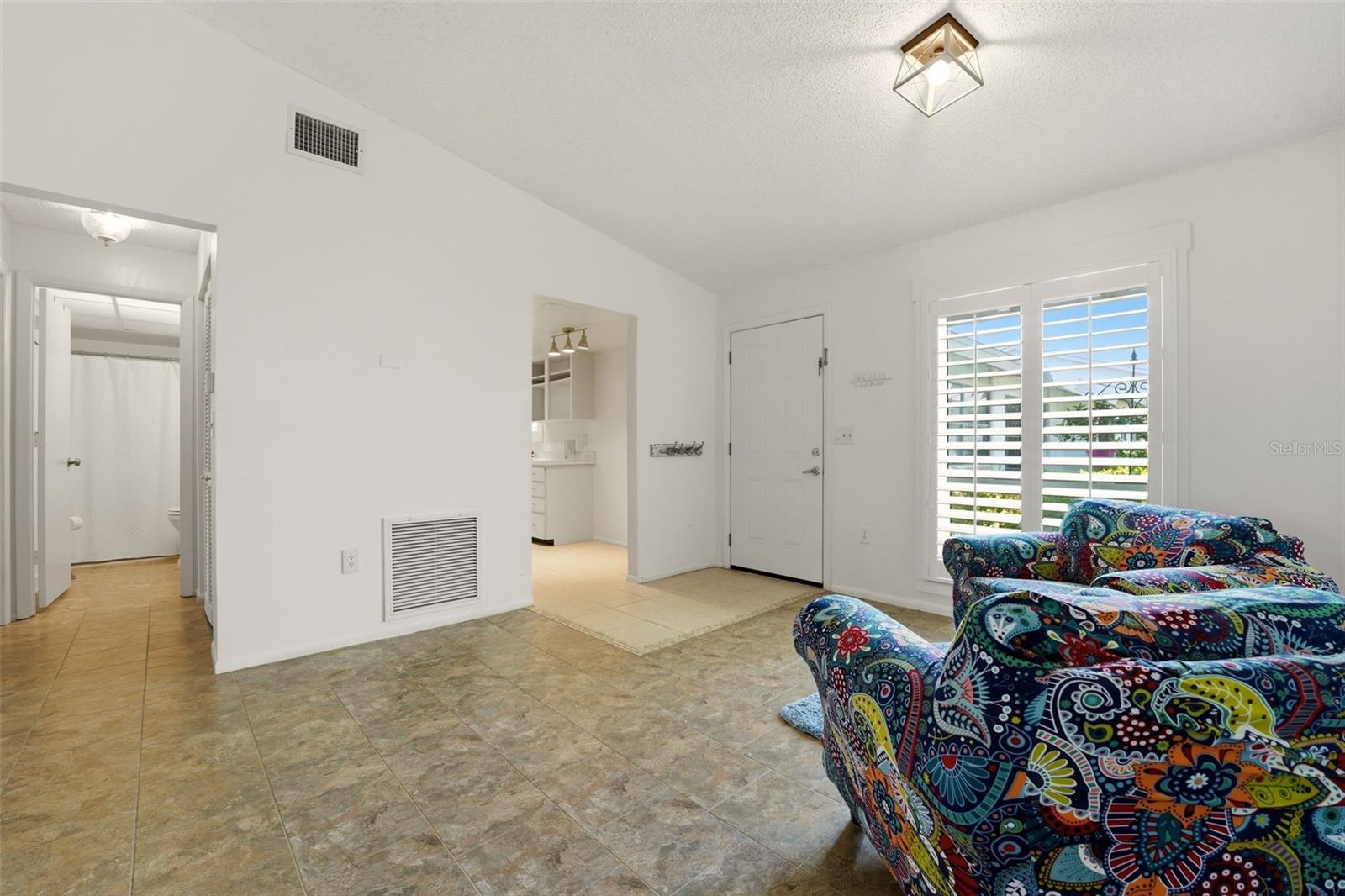 MEADOWCROFT SOUTH - Residential