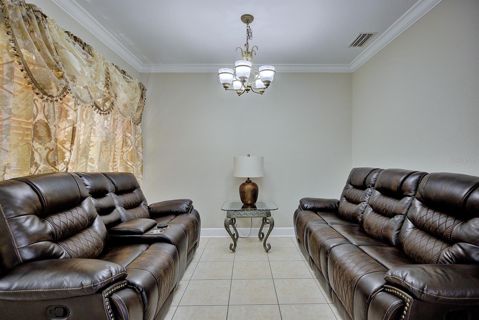 FLAMINGO CLUB VILLAS - Residential