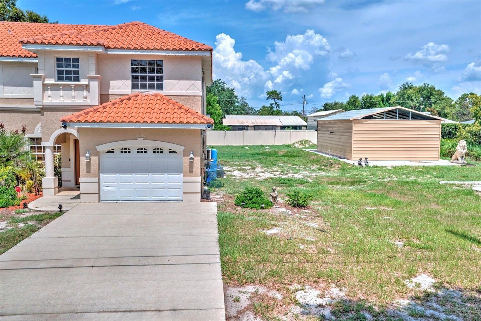 FLAMINGO CLUB VILLAS - Residential