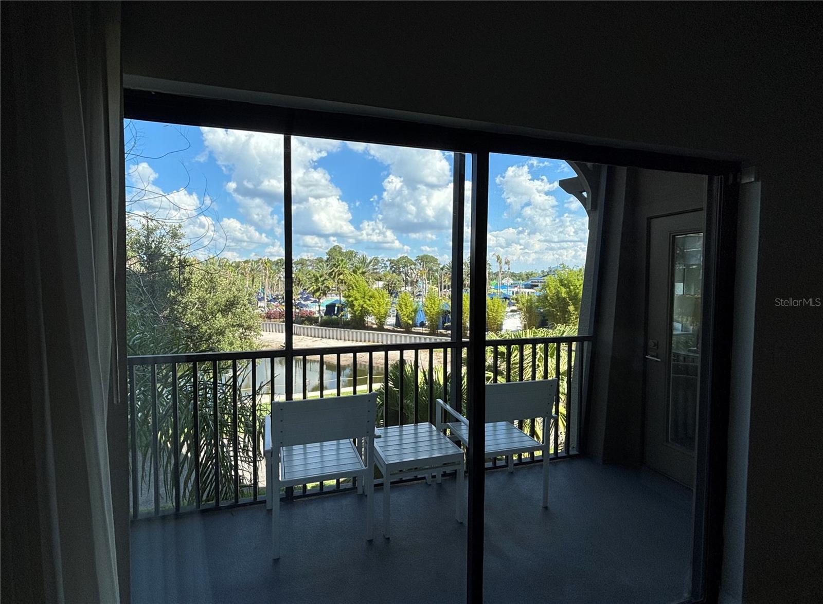 GROVE RESIDENCE & SPA HOTEL CONDO - Residential