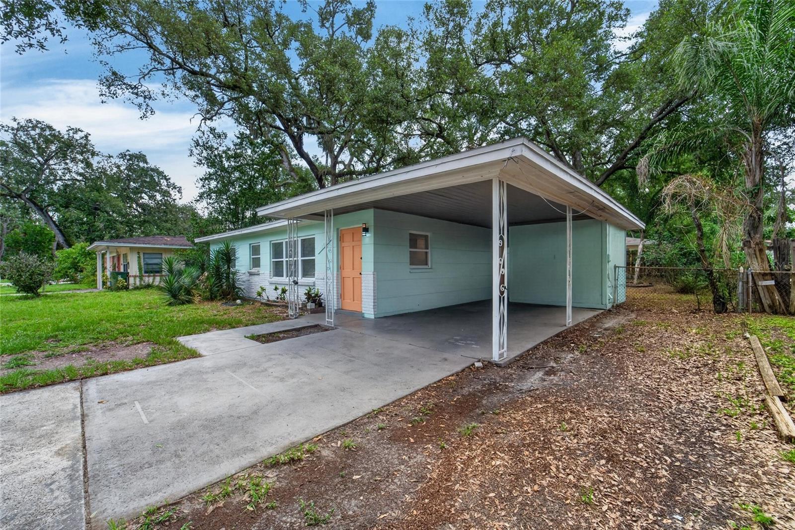 WOODLAND TERRACE - Residential
