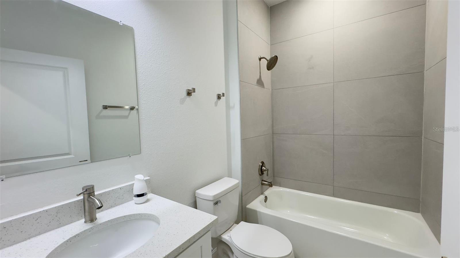 CITRUS SPGS UNIT 23 - Residential Lease