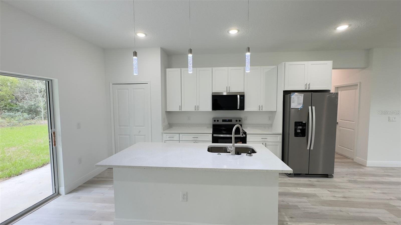 CITRUS SPGS UNIT 23 - Residential Lease