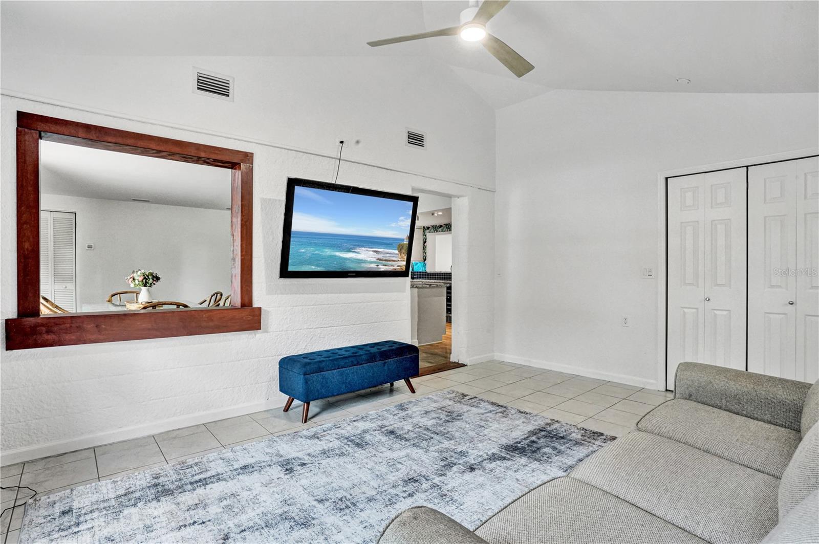 EDGEMERE - Residential