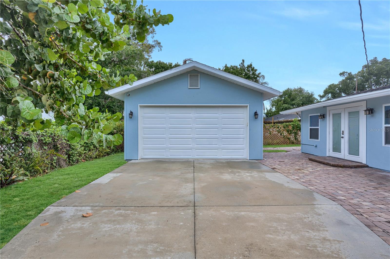 EDGEMERE - Residential