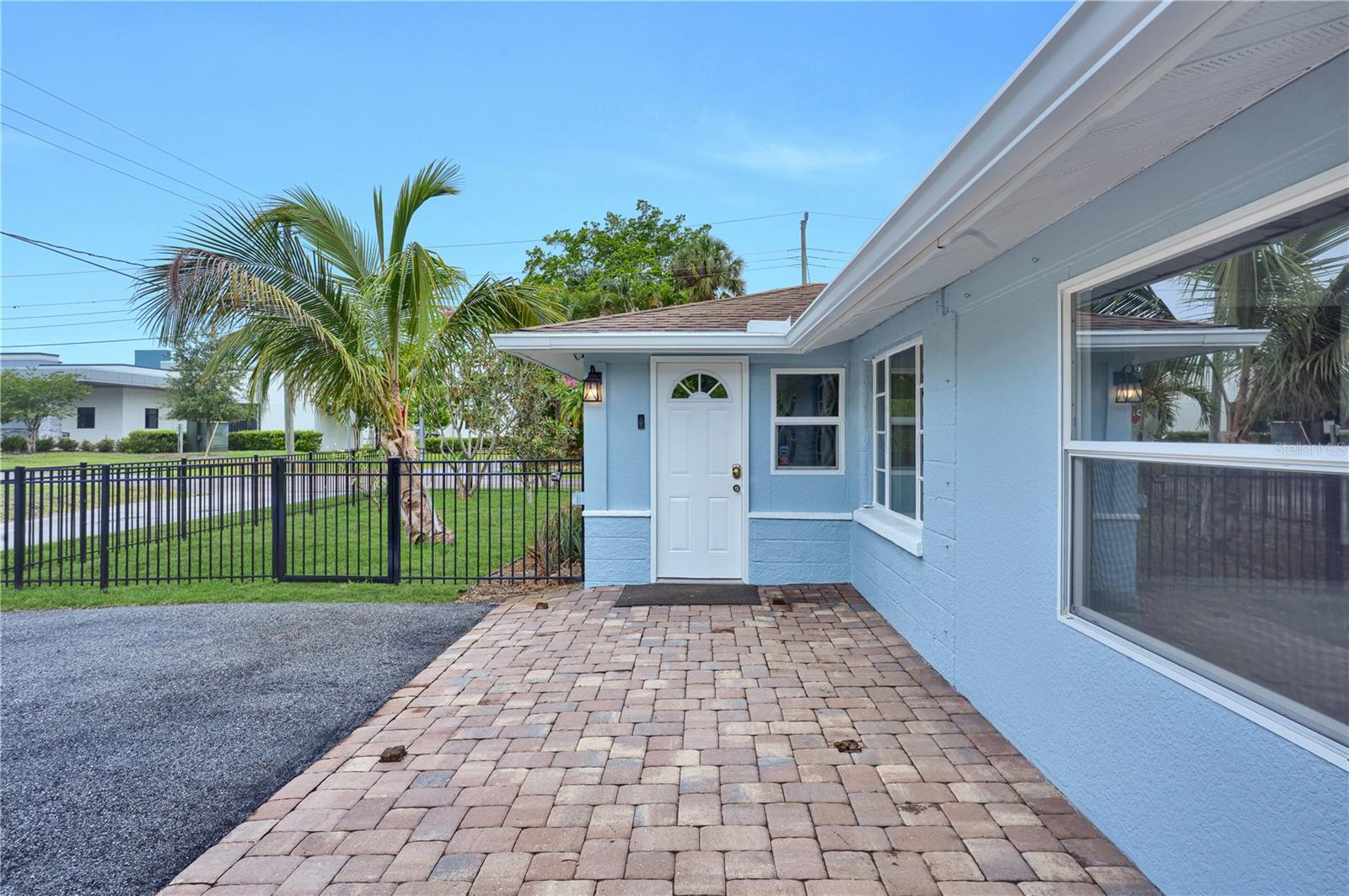 EDGEMERE - Residential