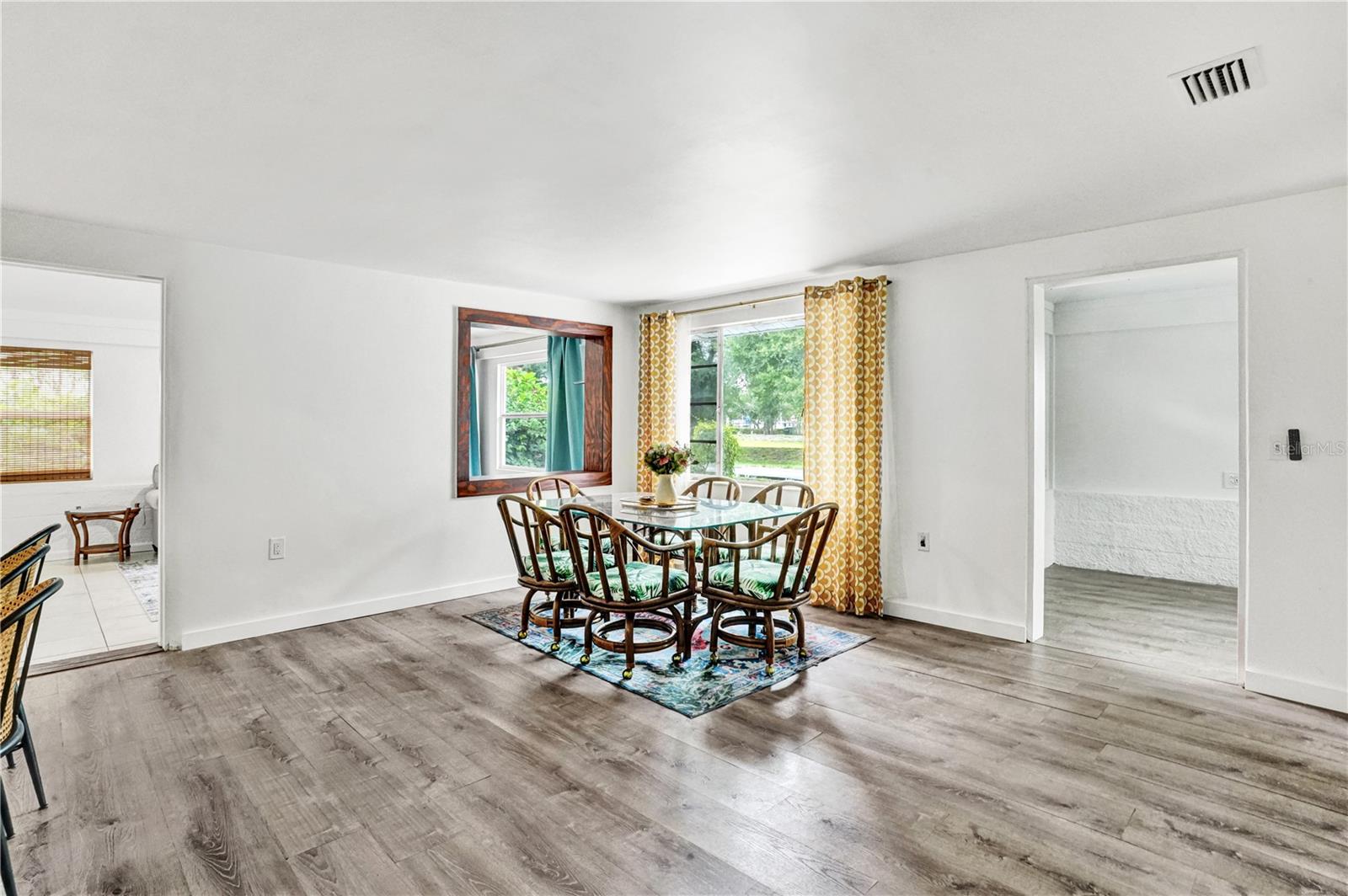 EDGEMERE - Residential